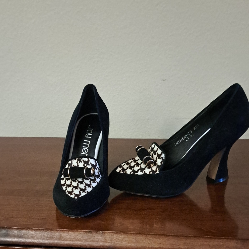 Black and White Houndstooth Women's Heels